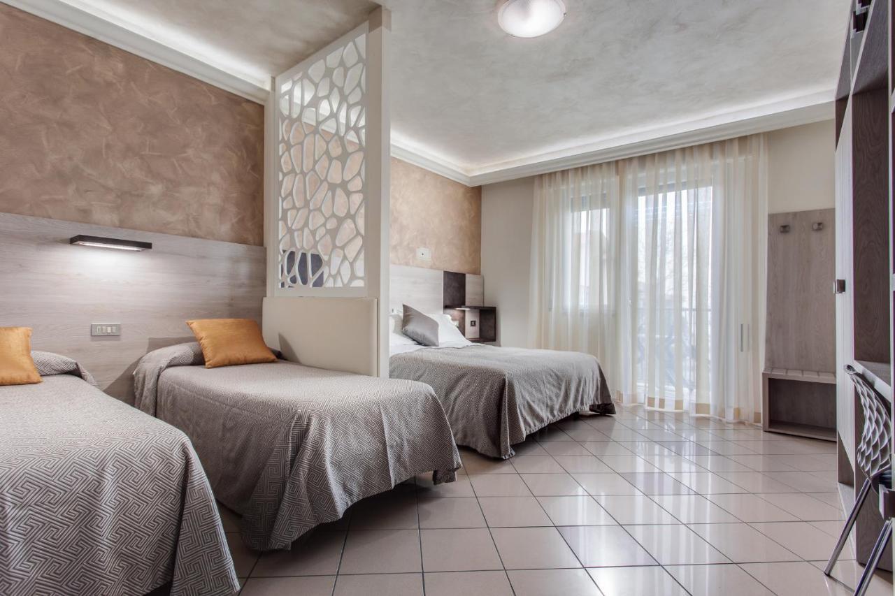 Hotel Dolcevita Cesenatico Zewnętrze zdjęcie