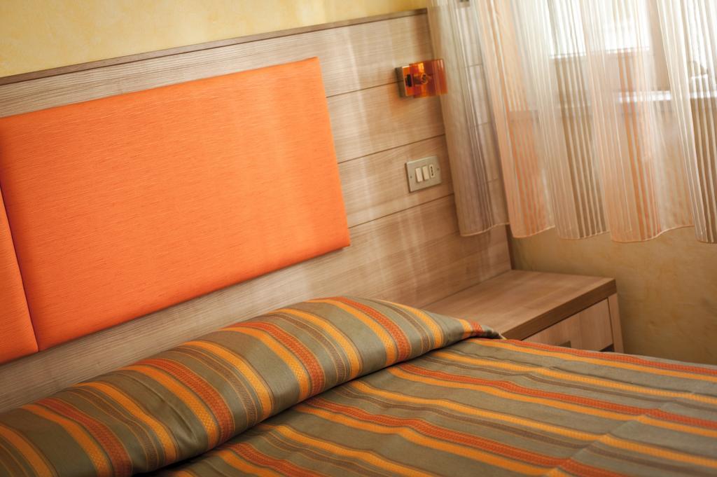 Hotel Dolcevita Cesenatico Zewnętrze zdjęcie