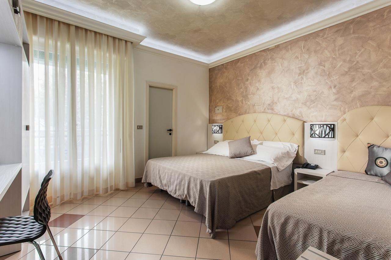 Hotel Dolcevita Cesenatico Zewnętrze zdjęcie