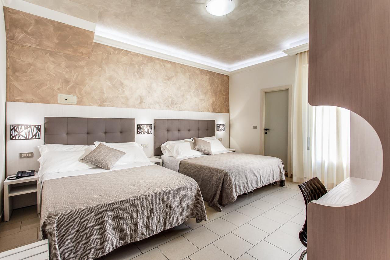 Hotel Dolcevita Cesenatico Zewnętrze zdjęcie
