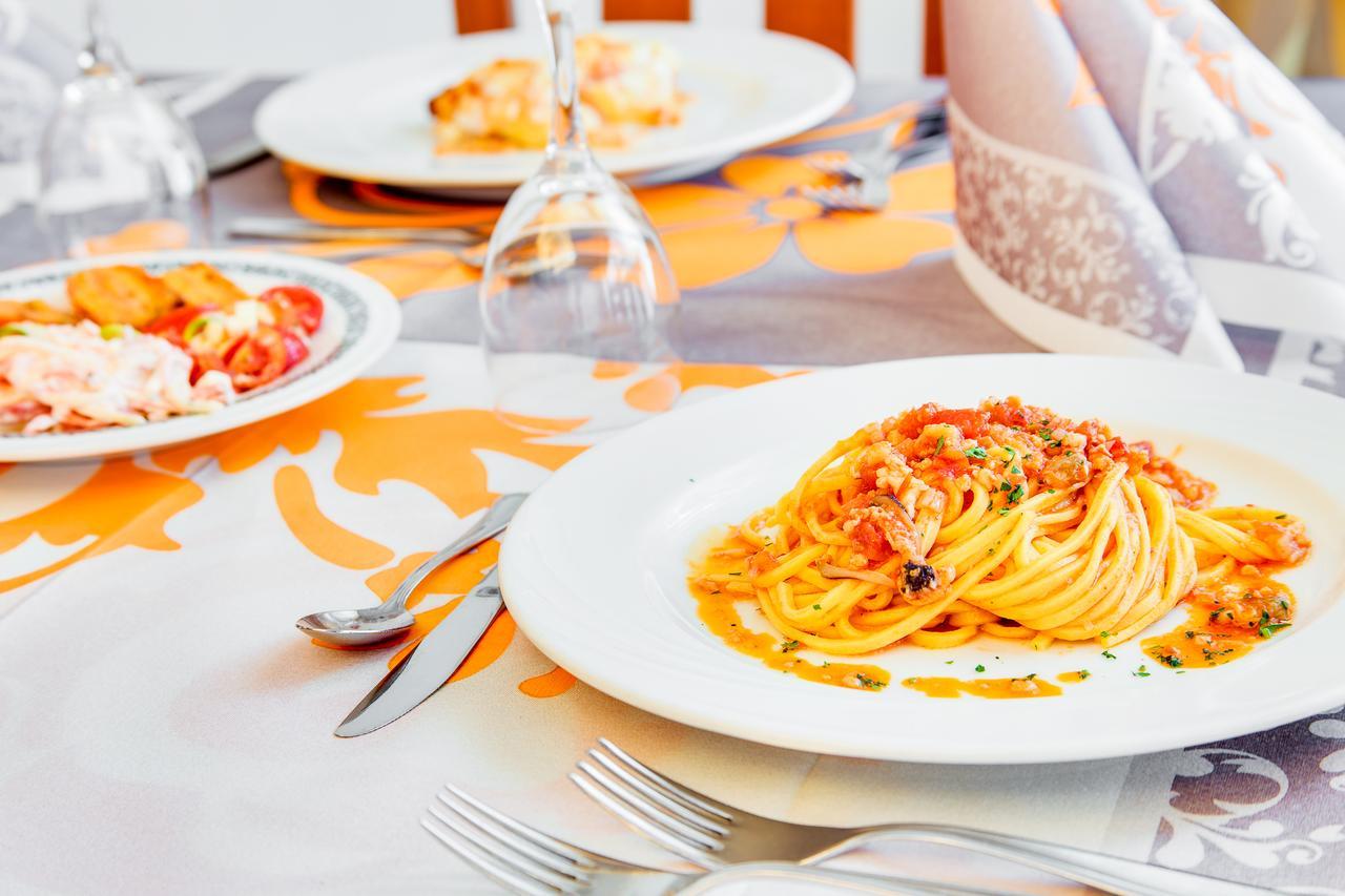 Hotel Dolcevita Cesenatico Zewnętrze zdjęcie